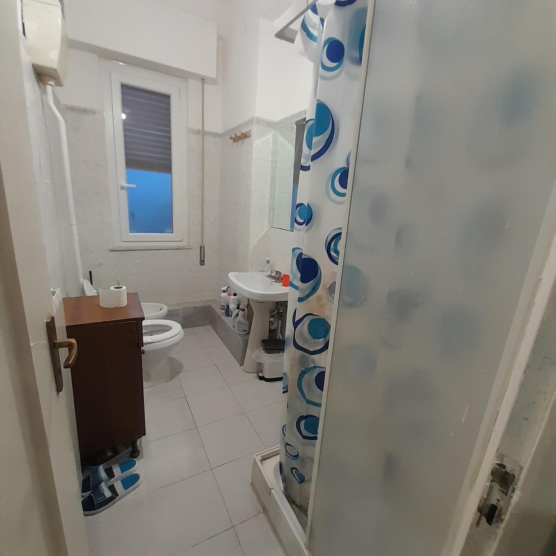 Twin Room,1699425935:JPEG